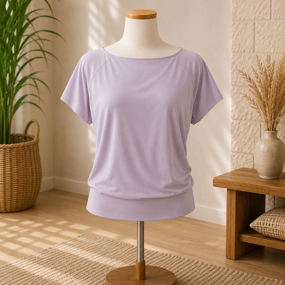 Beautiful Lawrence Zarian Short Sleeve Top Womens XL Lilac Boat Neck Banded Hem